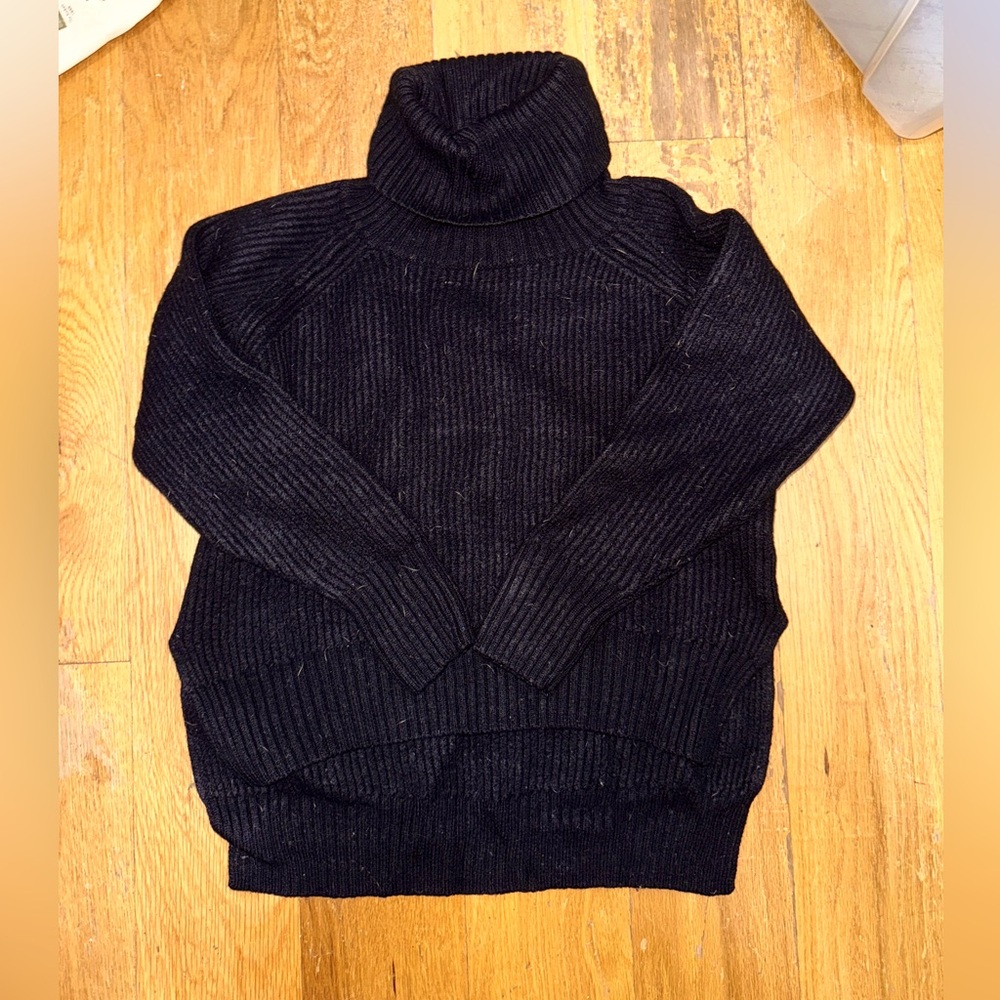 Aritzia Wilfred Free black rib knit merino wool turtleneck sweater